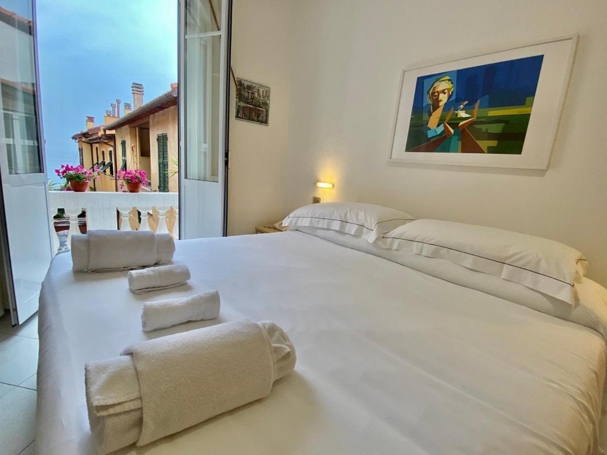 Hotel Alba Chiara Finale Ligure Εξωτερικό φωτογραφία
