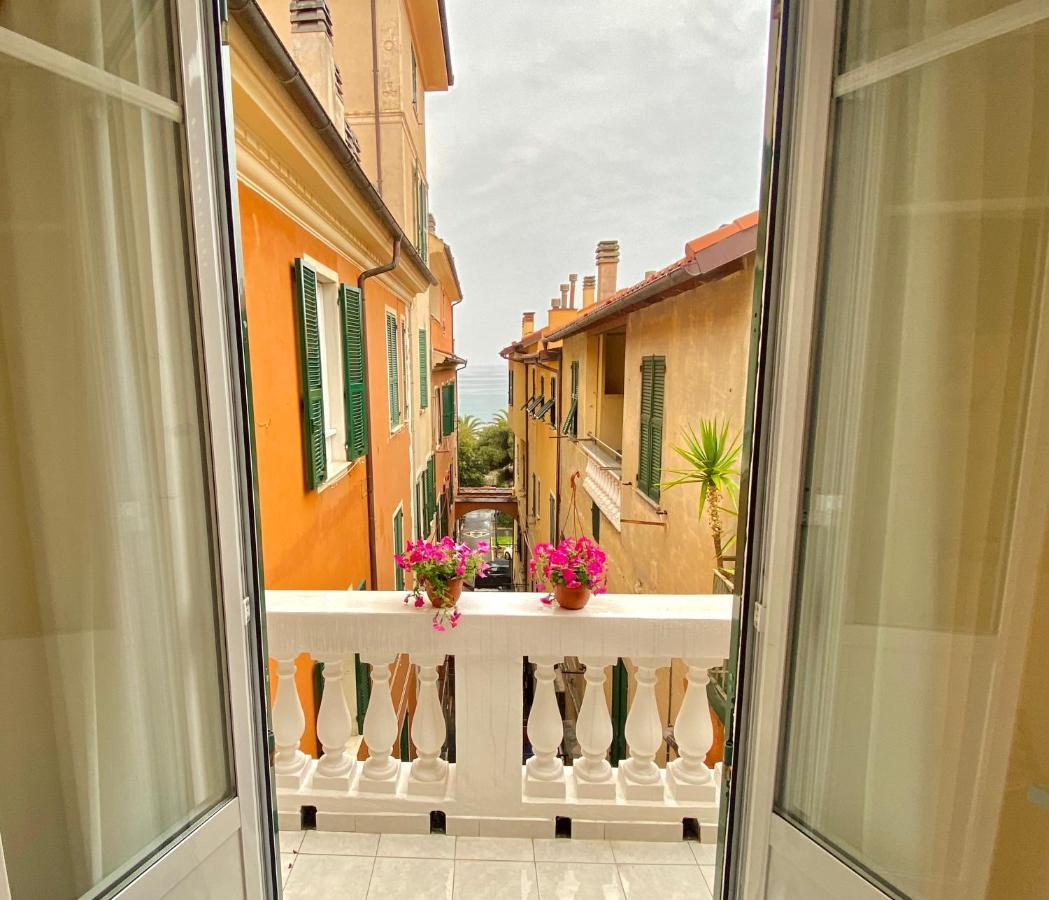 Hotel Alba Chiara Finale Ligure Εξωτερικό φωτογραφία